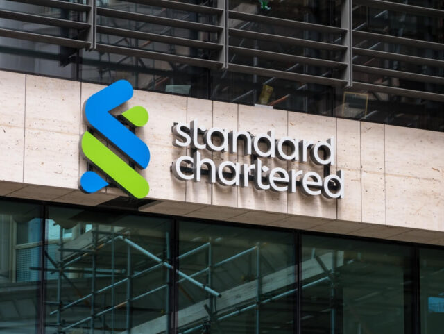 Dogizen ICO hits $4m as Standard Chartered predicts BTC at $500k in three years