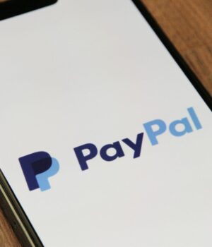 PayPal Pushes Further Into Crypto by Adding Chainlink and Solana as New Offerings