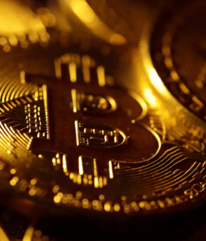 Bitcoin Price Watch: $85K Pivot Sets Stage for Weekend Fireworks