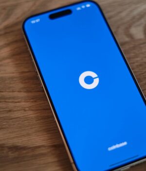 Coinbase Outpaces S&P 500 With 43% June Rise as Stablecoin Narrative Grows: CNBC