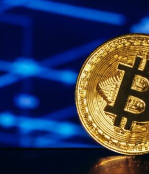 Bitcoin ETFs See $602 Million Surge as Inflow Momentum Builds