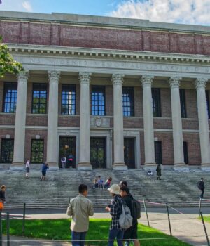 Harvard Reports $116M Stake in BlackRock’s iShares Bitcoin ETF in Latest Filing