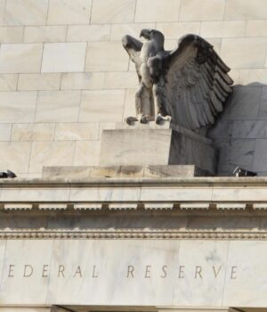 U.S. Fed Officially Scraps Specialist Group Meant to Oversee Crypto Issues